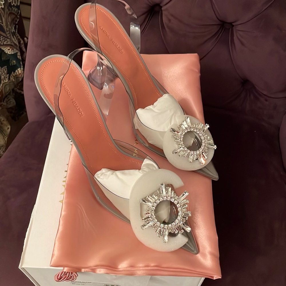 Amina muaddi begum pump.